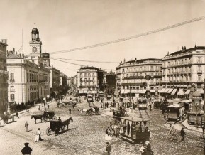 Puerta del Sol - 1900